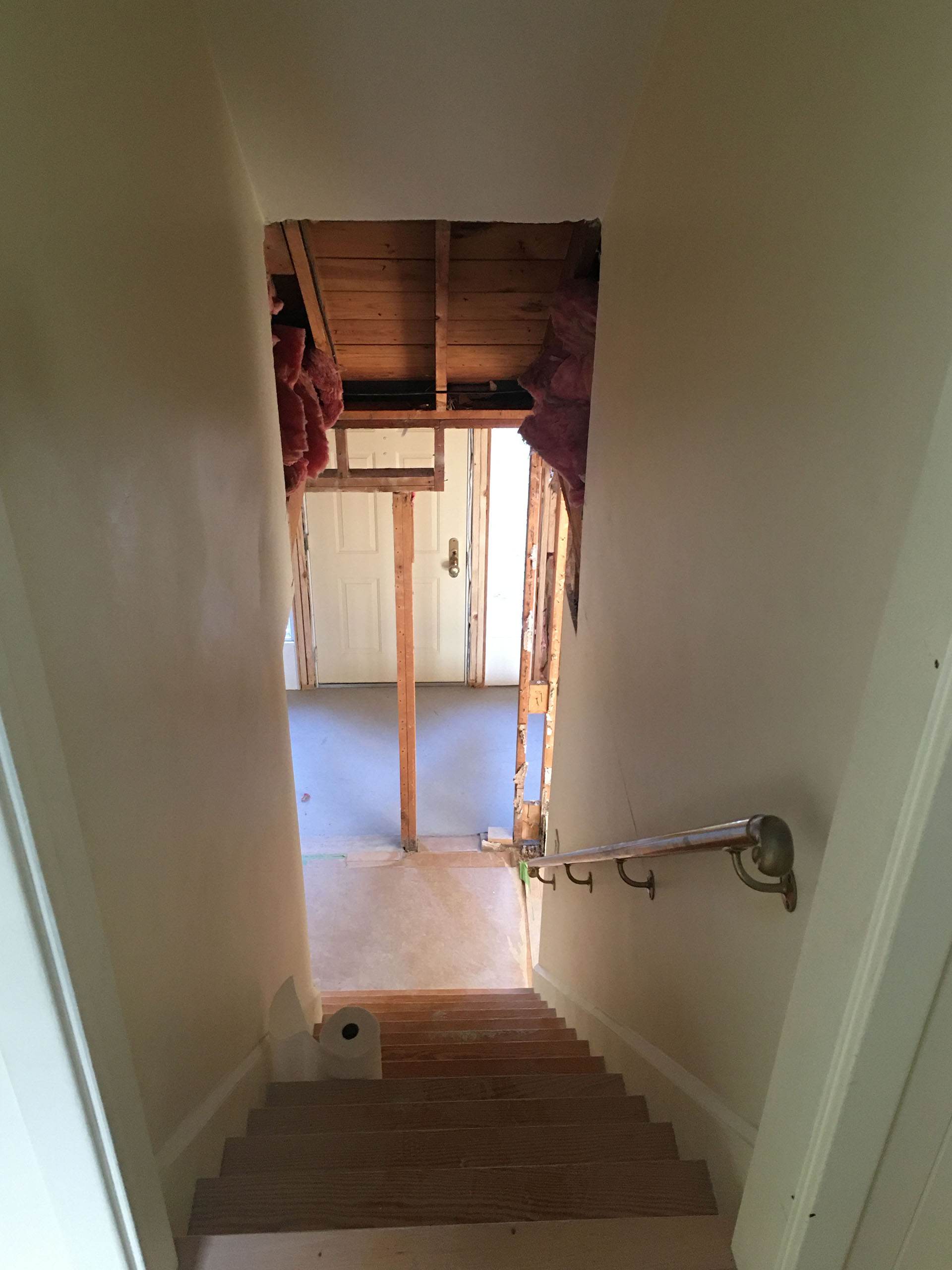 ENTRY FOYER STAIRCASE 1920 9