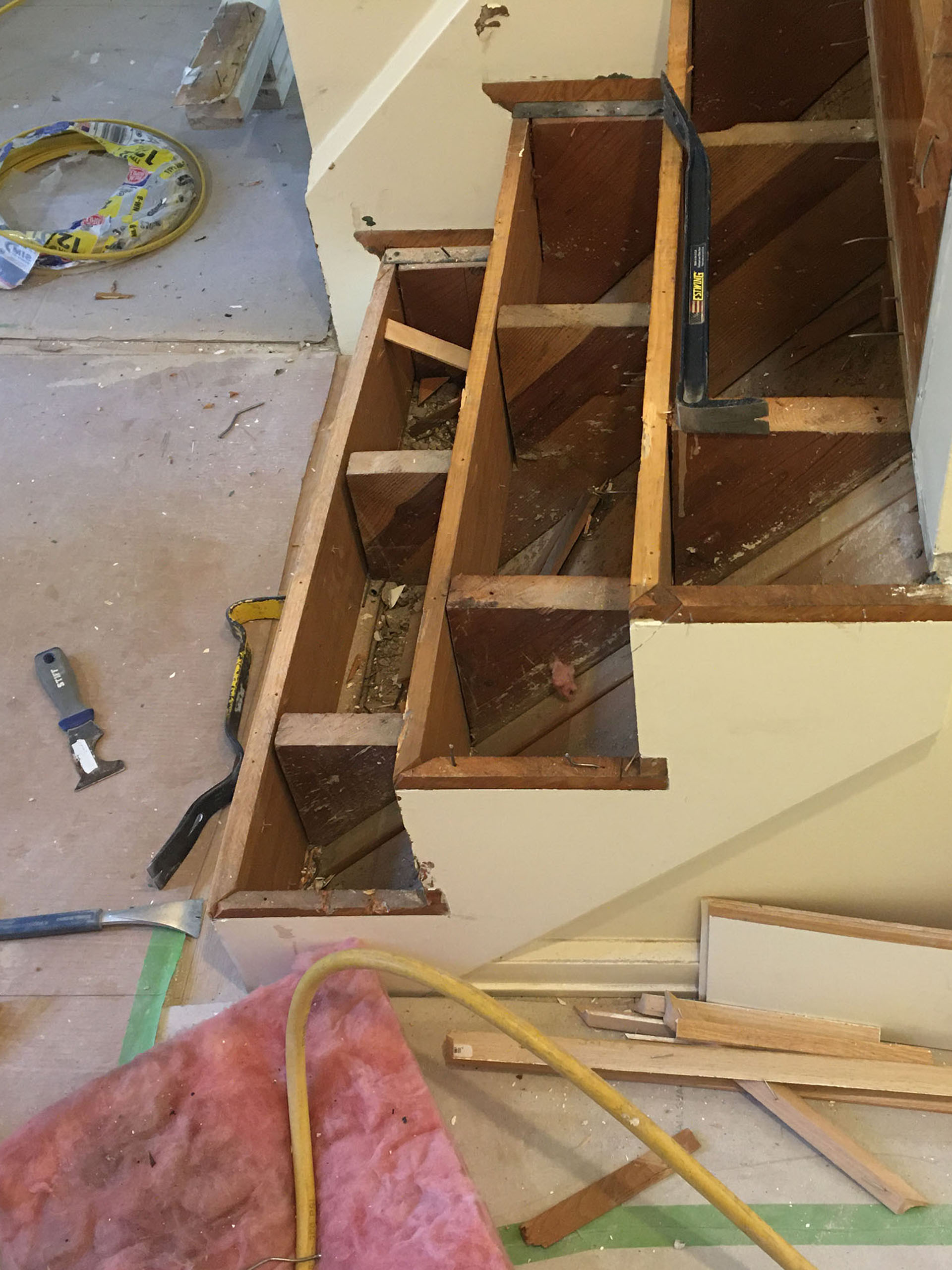 ENTRY FOYER STAIRCASE 1920 24